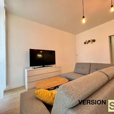 Version Sud- Moderne Proche Gare Apartment *